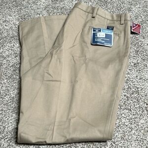 Dockers Men’s Khaki Work Pants- NWT